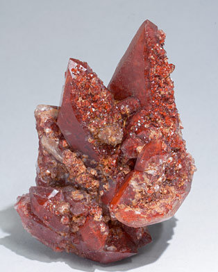Quartz (red) - Mineral specimens search results - Fabre Minerals